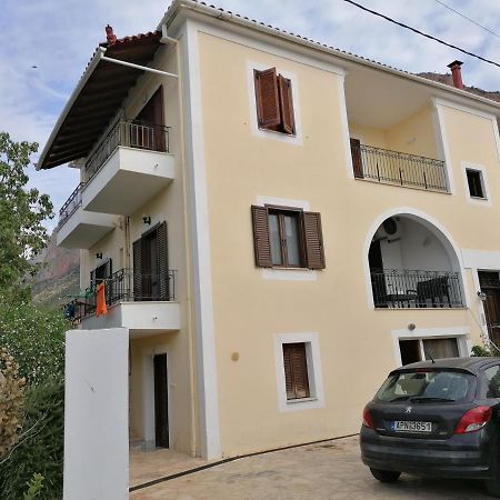 Apartment Theodoros Leonídion Extérieur photo