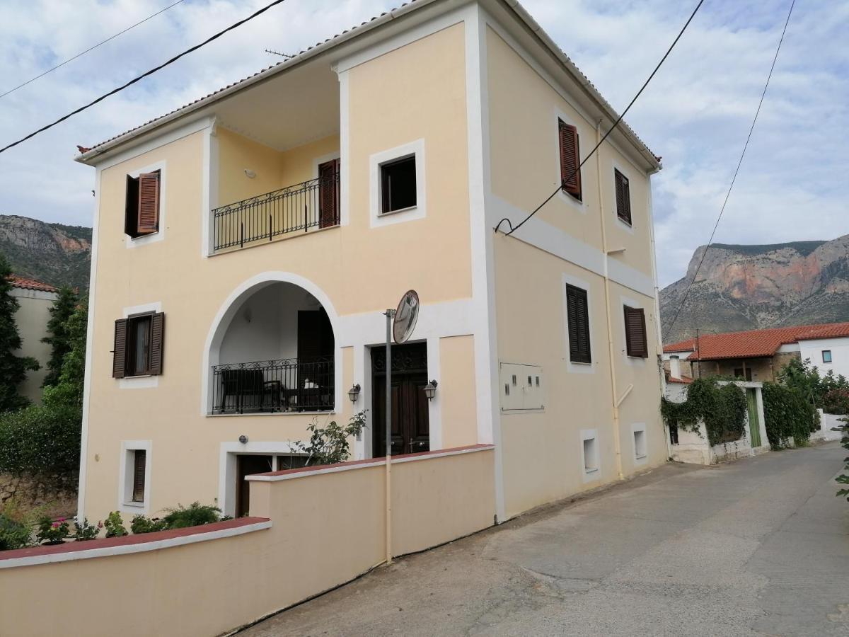 Apartment Theodoros Leonídion Extérieur photo